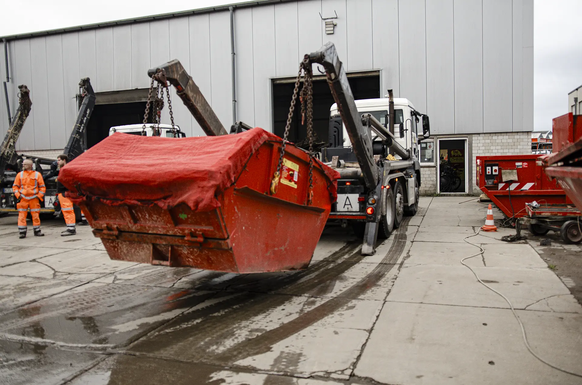 tac container ab aufladen 04